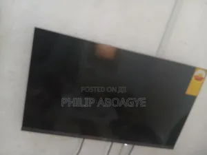 Syinix 32" Android Smart TV