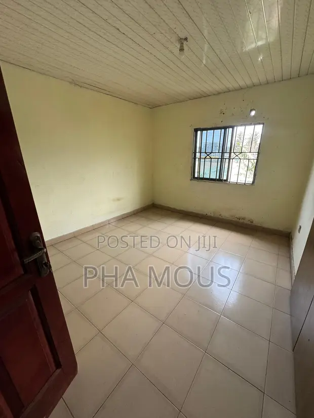 4 Bedroom House for Rent in Achimota - 1