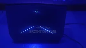 Alienware 15 R2 Laptop - Intel Core i7, 8GB RAM, 128GB SSHD