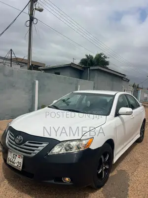 2009 Toyota Camry Base Sedan (2.4L)