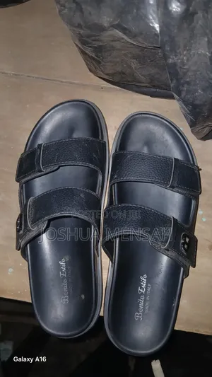 Skybee Men's Leather Sandals