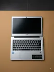 Acer Swift 1 Laptop - 4GB RAM, 60GB SSHD+SSD - 1