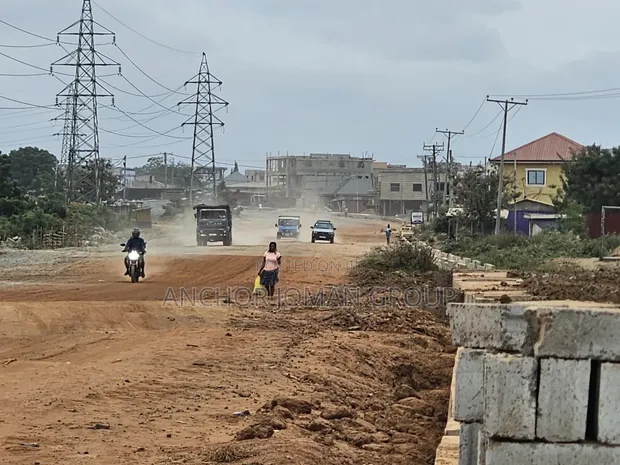 5 Acres Roadside Land for Sale, Santeo - 1