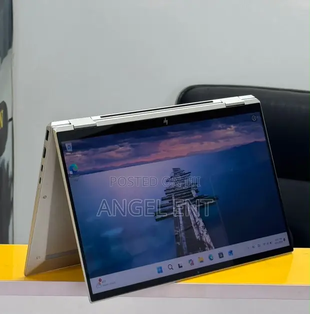 HP EliteBook 1040 G7 Touchscreen Laptop - 1