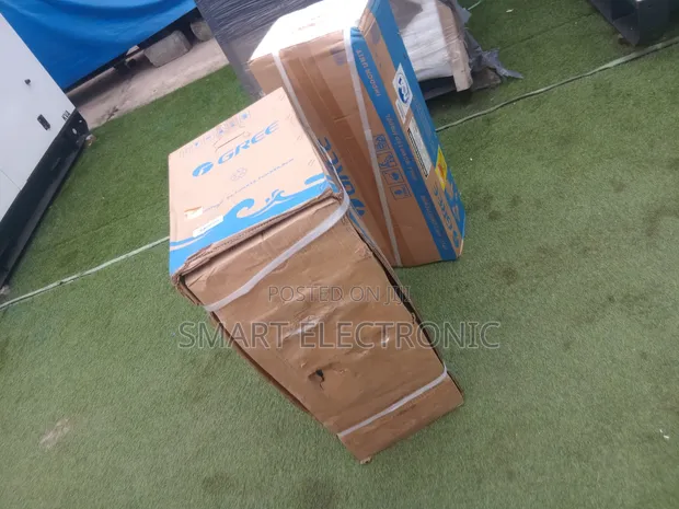 Gree 1.5HP Split Air Conditioner - 1