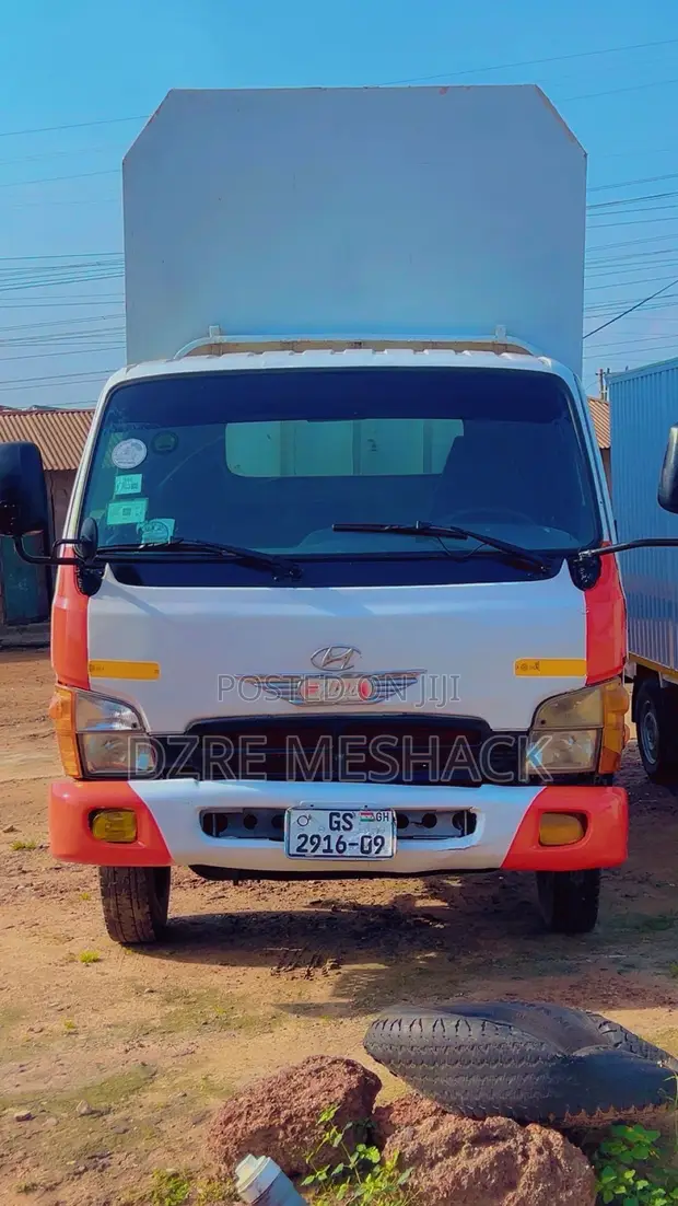 Hyundai Mighty 1999 Truck - 1