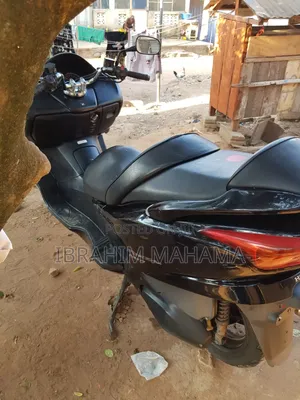 Honda Forza 2012 Scooter