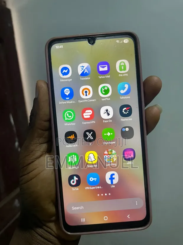 Samsung Galaxy A05 64 GB Silver - 1