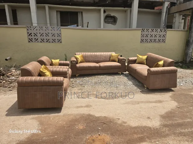 Beautiful Sofa Set - Affordable Price - 1