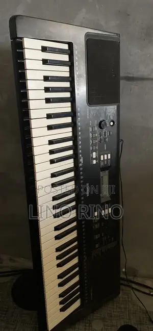Yamaha PSR-E363 Electronic Keyboard