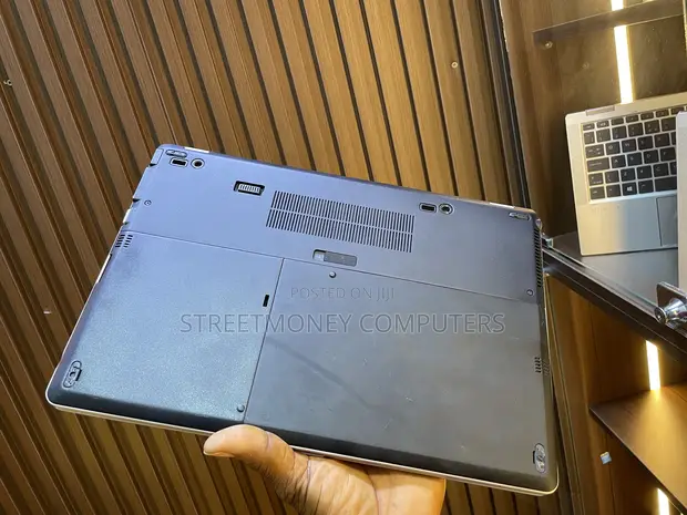 HP EliteBook Folio 9470M Laptop - Intel Core i7, 8GB RAM, 128GB SSD - 1