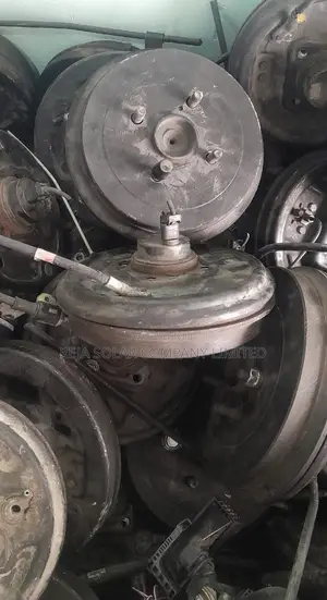 Toyota Vitz & Corolla Back Hubs