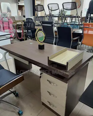 Royal Comfort Office Wooden Table