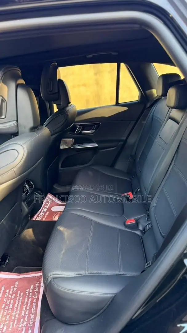 Mercedes-Benz GLC 300 4MATIC 2024 - 1