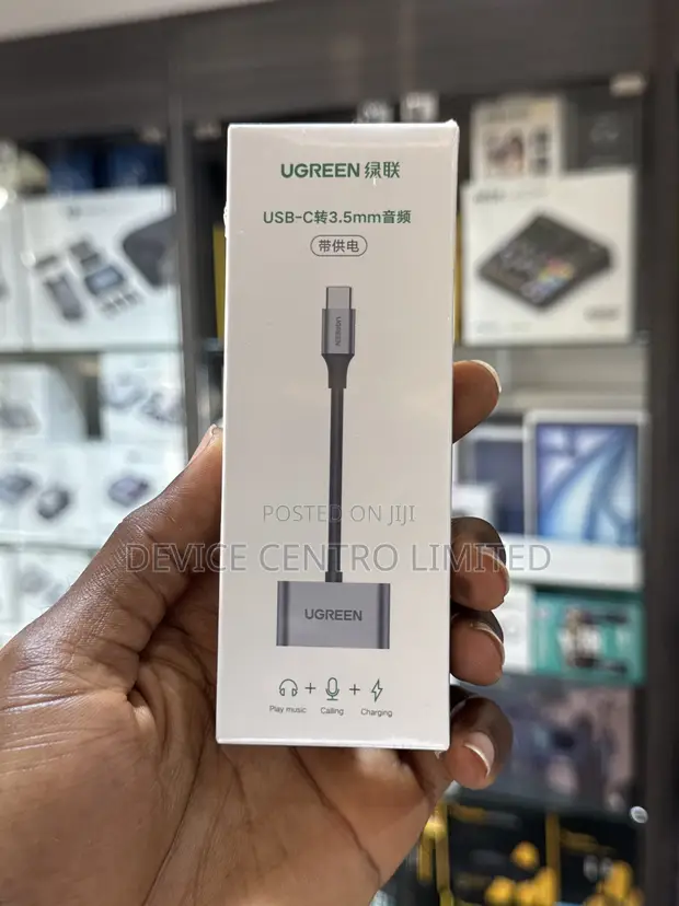 UGREEN USB-C to 3.5mm Audio Adapter - 1