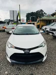 Toyota Corolla 2017 White - 1