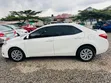 Toyota Corolla 2017 White - 3