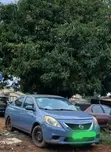 Nissan Versa 2012 Blue - 2