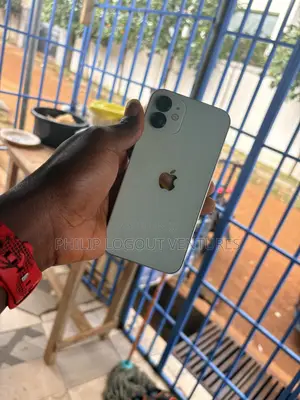 Apple iPhone 12 128GB Green