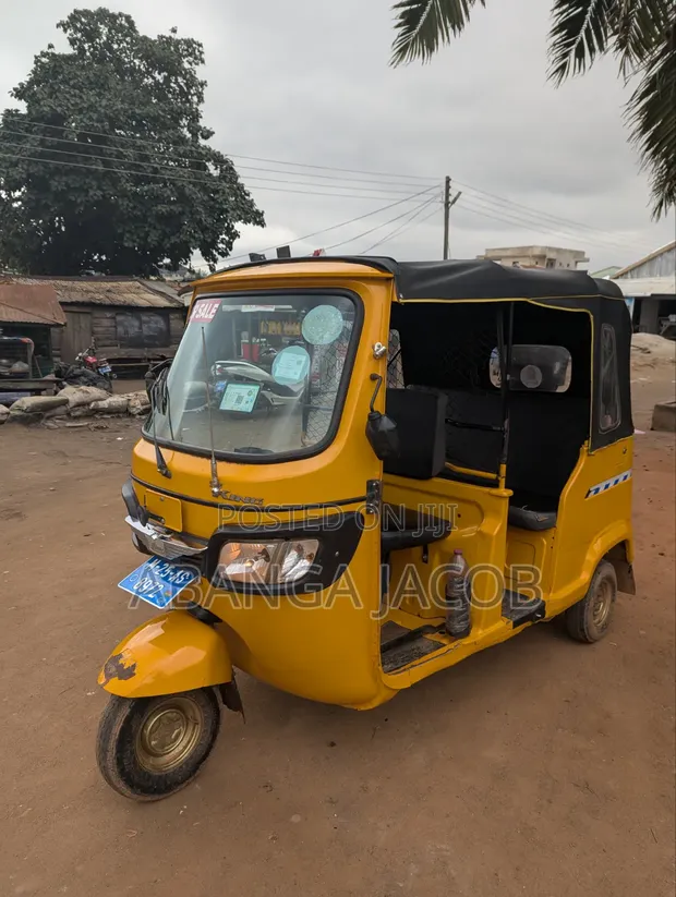 TVS King Deluxe Plus iTouch Start 2025 Yellow - 1