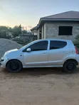 Nissan Pixo 1.0 FWD 2013 Silver - 4