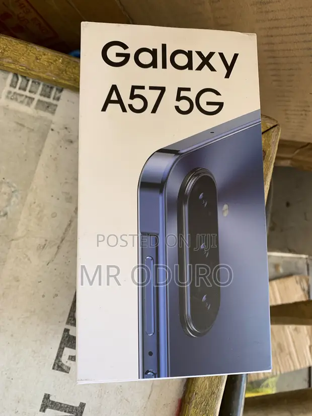 New Samsung Galaxy A57 256GB Gray - 1