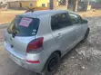 Toyota Vitz 2009 Silver - 2