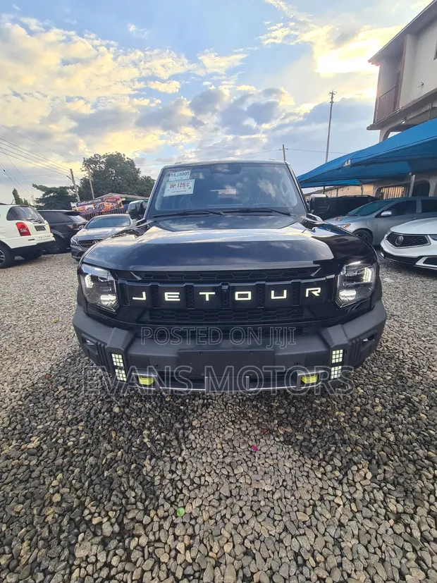 Jetour T2 2.0 Petrol AWD SUV 2025 Black - 1