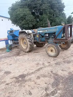 Ford 5000 Tractor with Corn Sheller