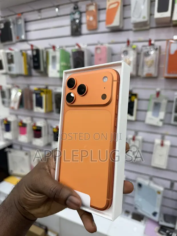 Apple iPhone 17 Pro Max 512GB Orange - 1