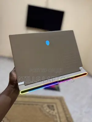 Alienware X15 R1 Gaming Laptop - Intel Core i7, 32GB RAM, RTX 3070