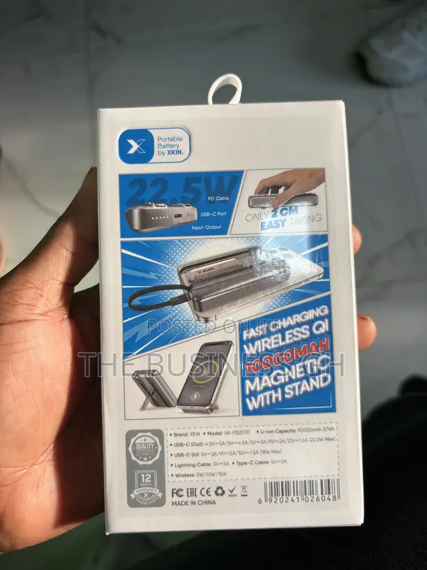 XKin 10,000 mAh Magnetic Wireless Powerbank - 1