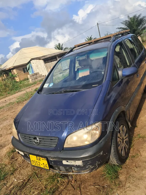 Opel Vivaro 2005 Blue - 1