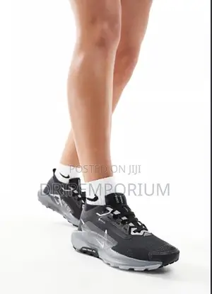 Nike Trail ATC Gore-Tex Sneakers