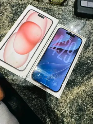 New Apple iPhone 15 256GB Pink