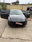 2021 Hyundai Elantra SEL Black - 4