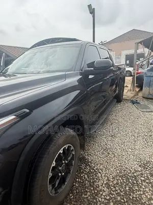 2024 Toyota Tundra SR5 CrewMax 6.5' Bed Black