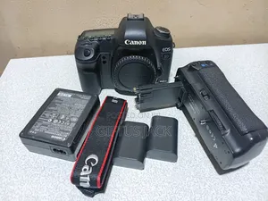 Canon EOS 5D Mark II DSLR Camera Body