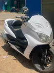 Yamaha Majesty Scooter 2015 White - 4
