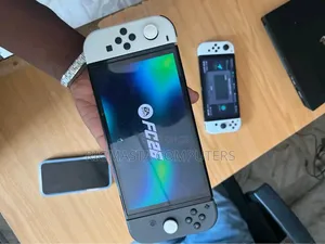 OLED Nintendo Switch - White Edition