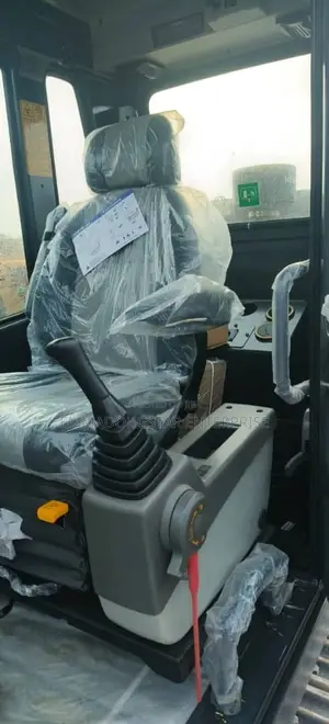 Hyundai 215 Excavator - Brand New