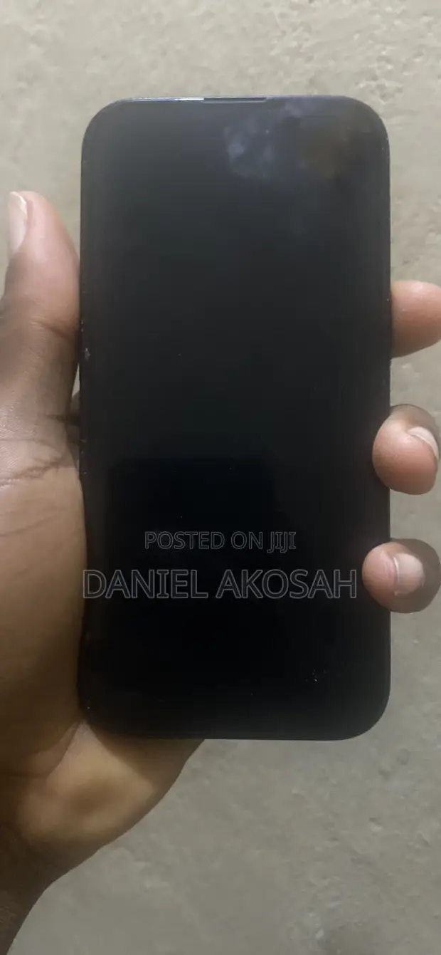 Apple iPhone 15 128GB Black - 1