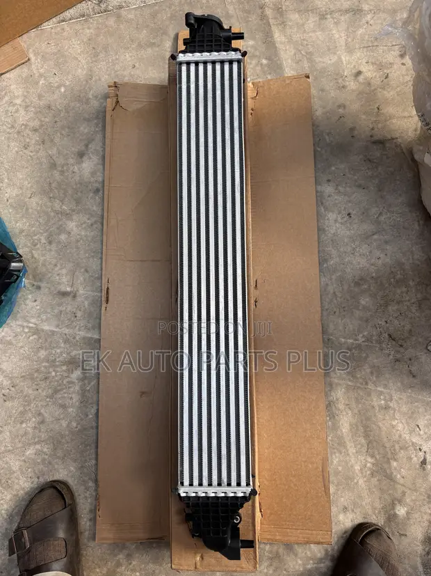 Honda CR-V Intercooler (2017-2022) - 1