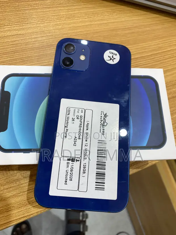 Apple iPhone 12 128GB Blue - 1