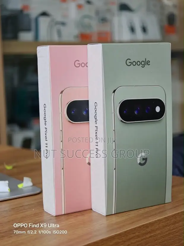 New Google Pixel 11 Pro 256GB Green - 1