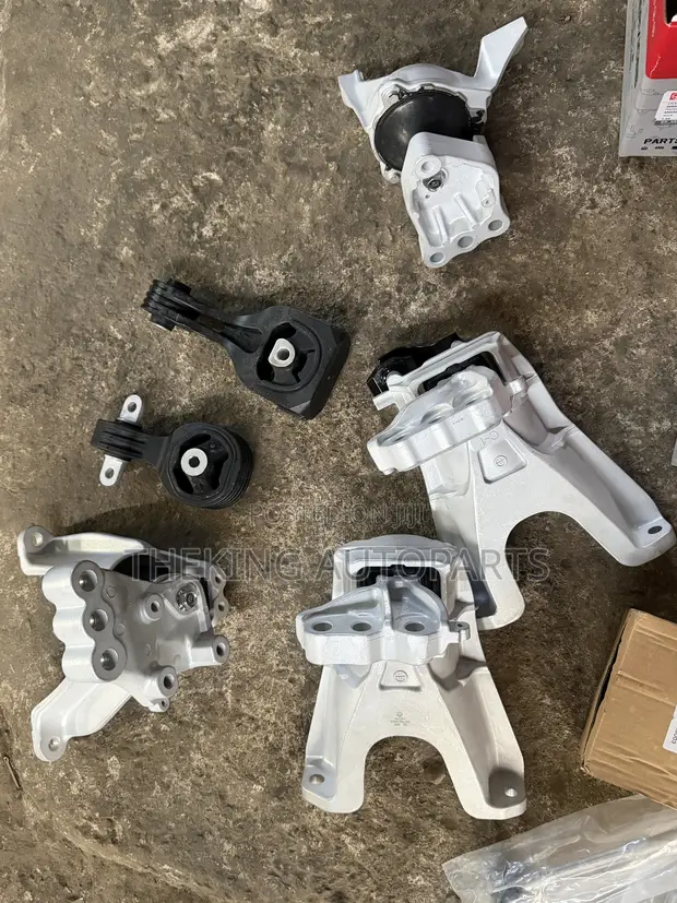 Honda Engine Mount 2018-2020 - 1
