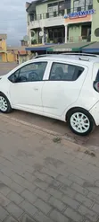 Chevrolet Spark 2015 White - 3