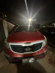 Kia Sportage 2012 Red - 2