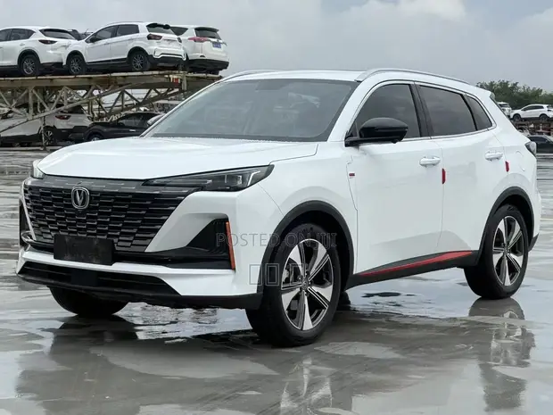 Changan CS55 Plus 1.5 Petrol FWD 2022 White - 1