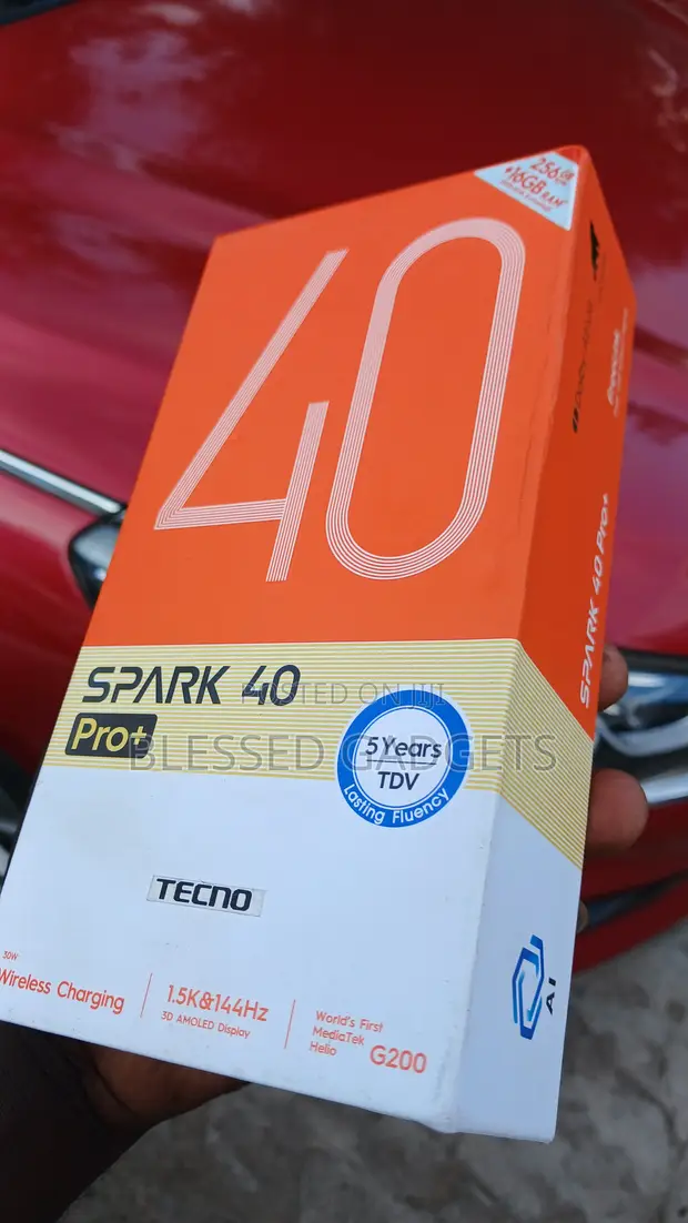 New Tecno Spark 40 Pro+ 256GB Graphite - 1